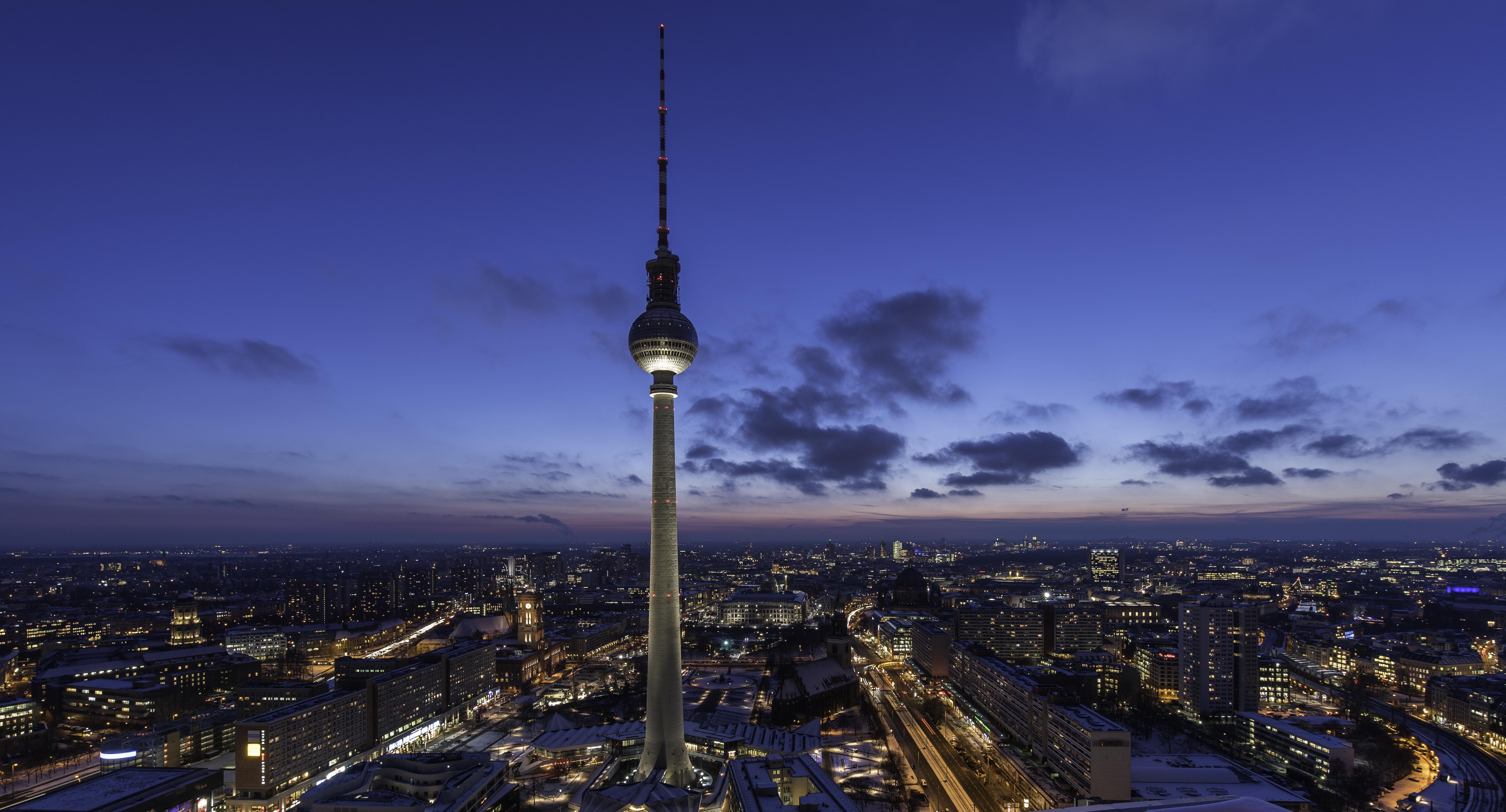 Park Inn By Radisson Berlin Alexanderplatz ภายนอก รูปภาพ Berlin
