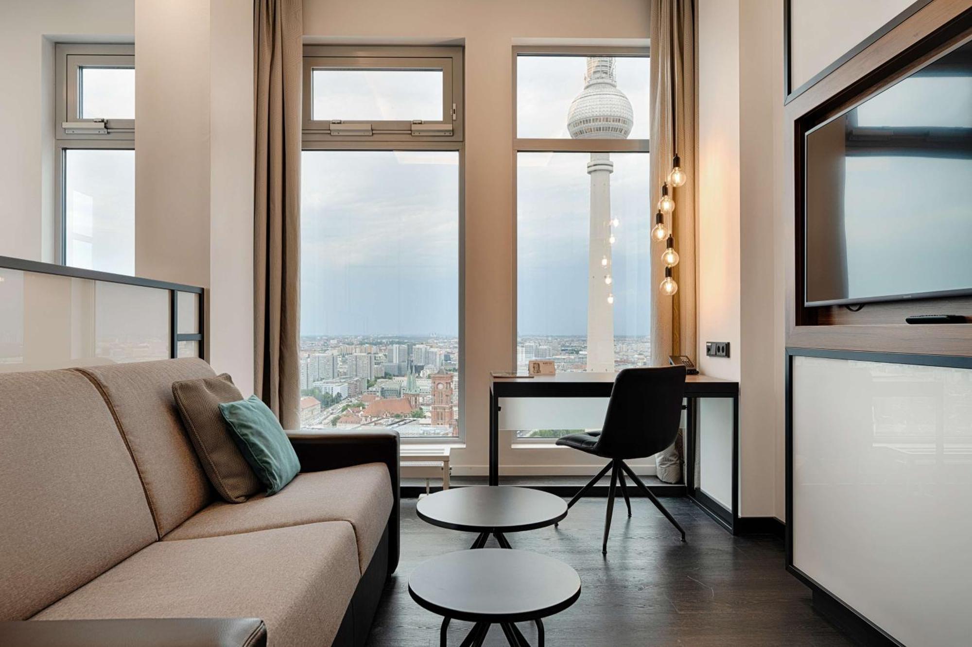 Park Inn By Radisson Berlin Alexanderplatz ภายนอก รูปภาพ